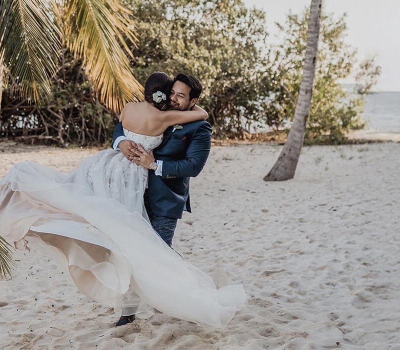 Di "Sí, quiero"a nuestras ofertas especiales..  BlueBay Grand Esmeralda Playa del Carmen Di "Sí, quiero"a nuestras ofertas especiales..  BlueBay Grand Esmeralda Playa del Carmen